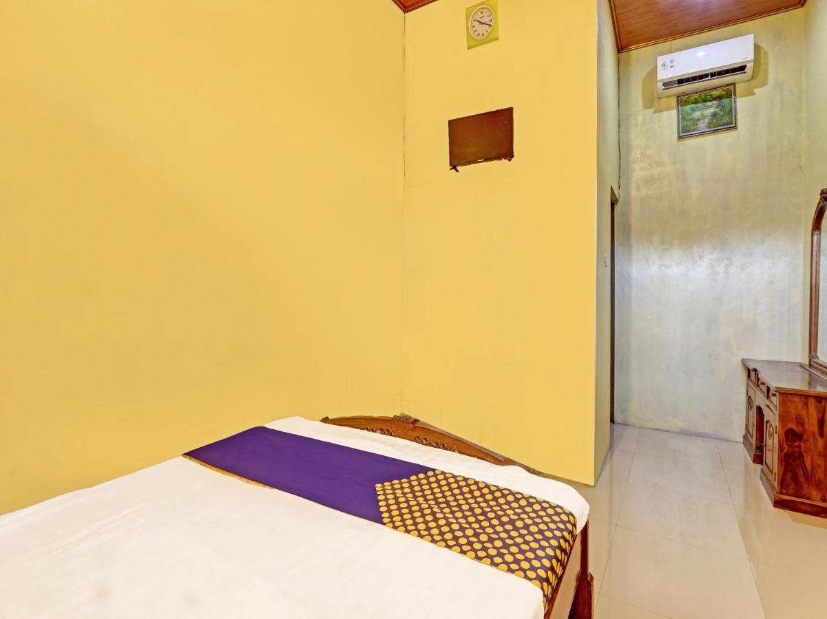 Spot On 91337 Pandu Homestay Klaten Wonogiri Exterior foto